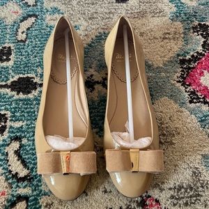Bruno Magli nude ballet flats with suede bow. Size 7! Barely worn.
